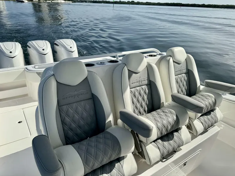 Slide: The Image of Invincible 39 Open Fisherman 2024 - 5601205