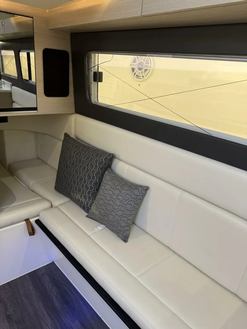 Slide: The Image of 2022 Scout 425 LXF - 5543629