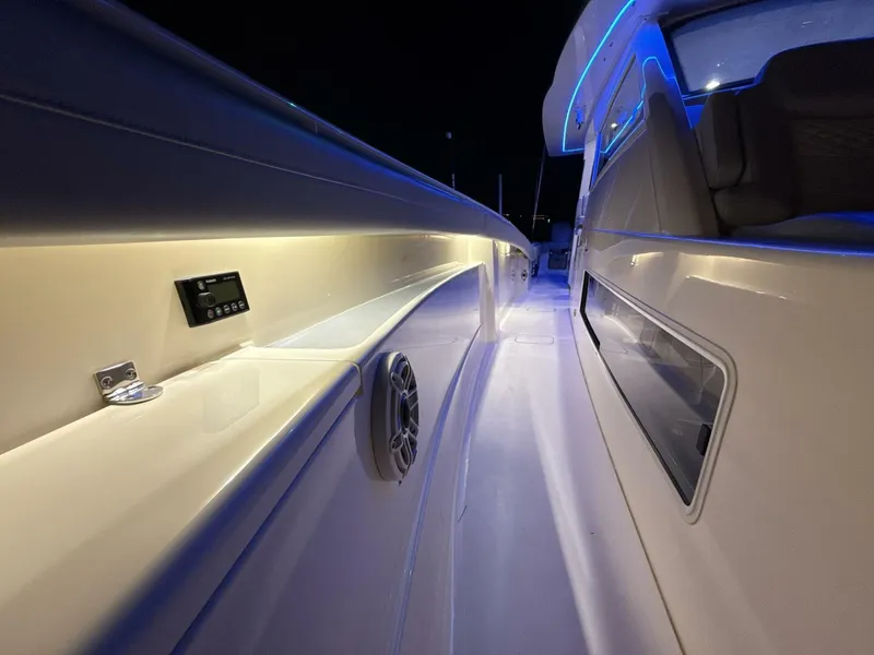 Slide: The Image of 2022 Scout 425 LXF - 5543719