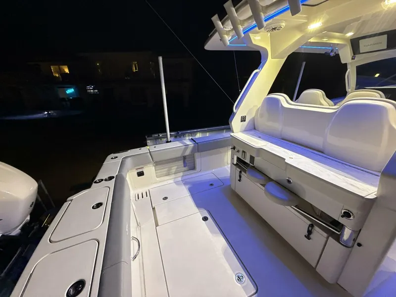 Slide: The Image of 2022 Scout 425 LXF - 5543723