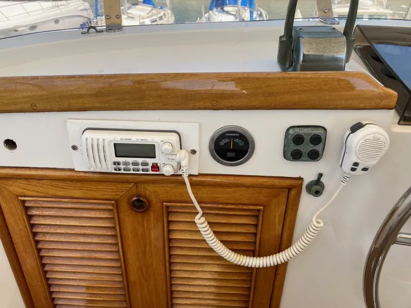 Slide: The Image of Offshore 48 Yachtfisher 1985 - 5544730