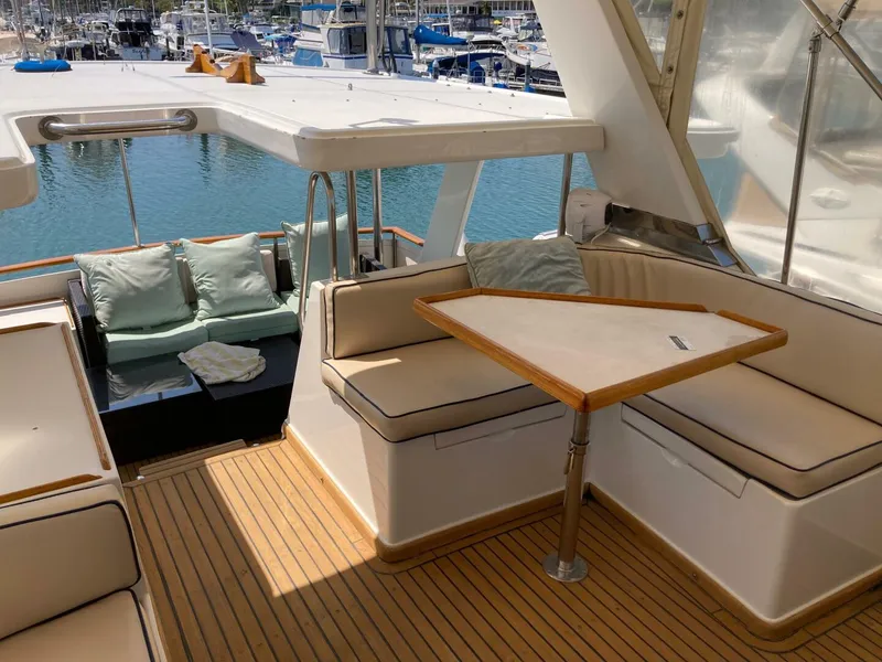 Slide: The Image of Offshore 48 Yachtfisher 1985 - 5544731