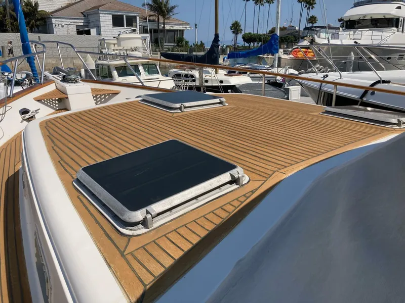 Slide: The Image of Offshore 48 Yachtfisher 1985 - 5544735