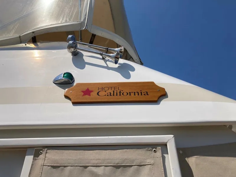 Slide: The Image of Offshore 48 Yachtfisher 1985 - 5544715