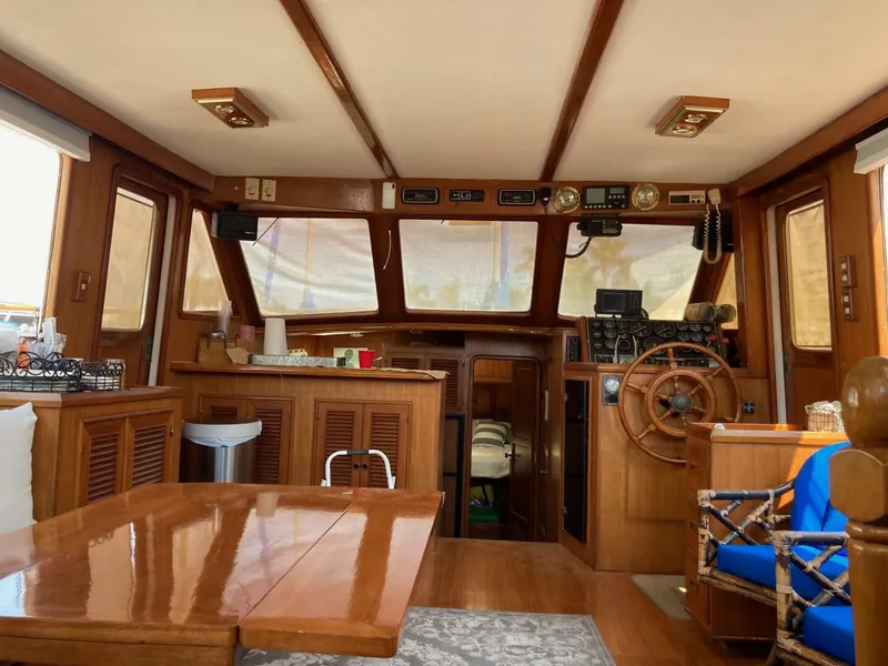 Slide: The Image of Offshore 48 Yachtfisher 1985 - 5544752