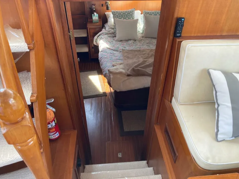 Slide: The Image of Offshore 48 Yachtfisher 1985 - 5544750