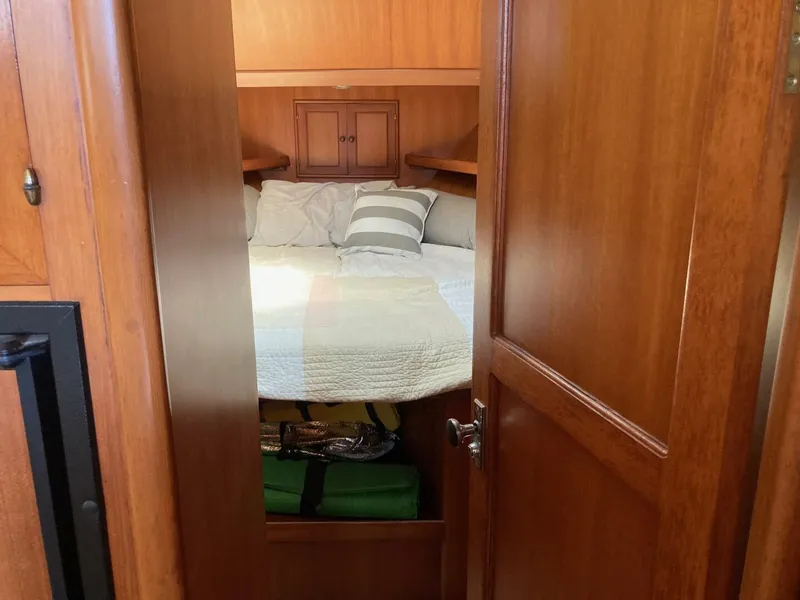 Slide: The Image of Offshore 48 Yachtfisher 1985 - 5544768