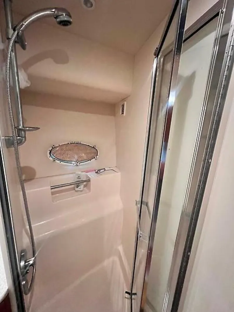 Slide: The Image of 0005314170 - 5544939