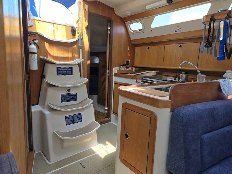 Slide: The Image of Catalina 380 2001 - 5551846