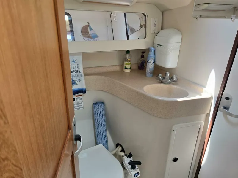 Slide: The Image of Catalina 380 2001 - 5551840