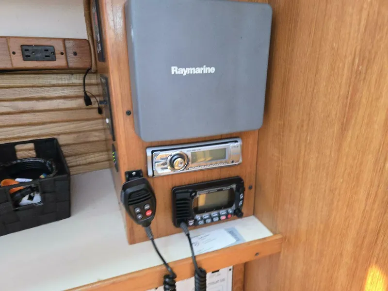 Slide: The Image of Catalina 380 2001 - 5551843