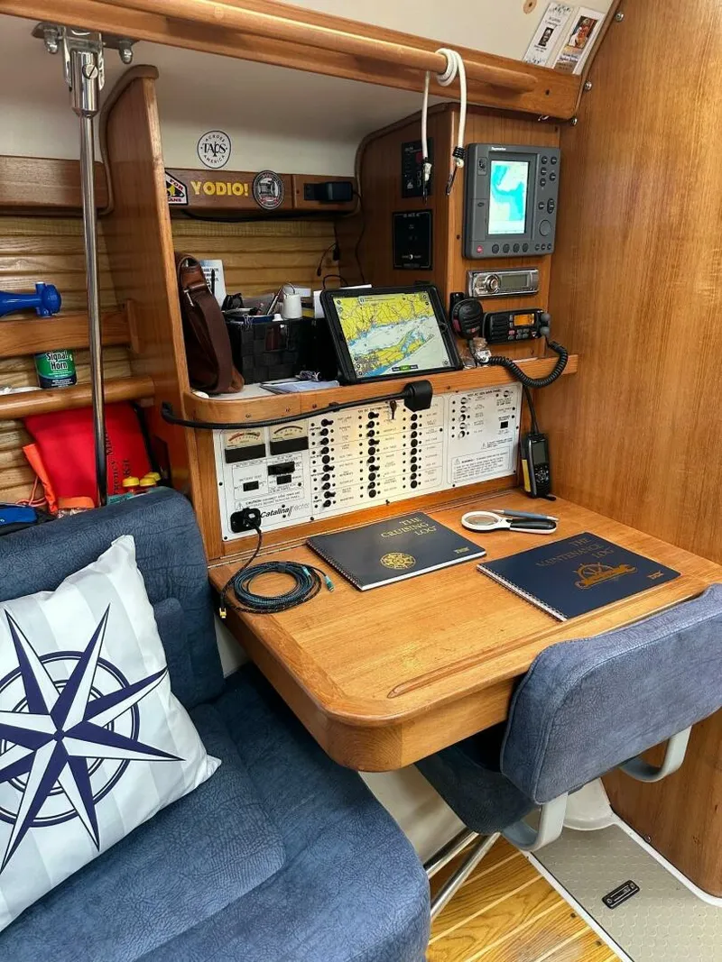 Slide: The Image of Catalina 380 2001 - 5553278