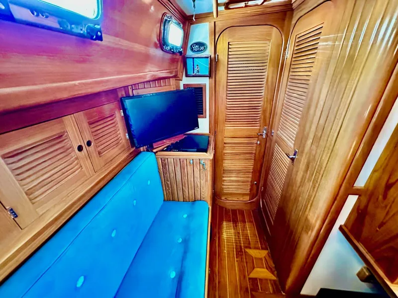 Slide: The Image of Cabo Rico 38 1993 - 5545554