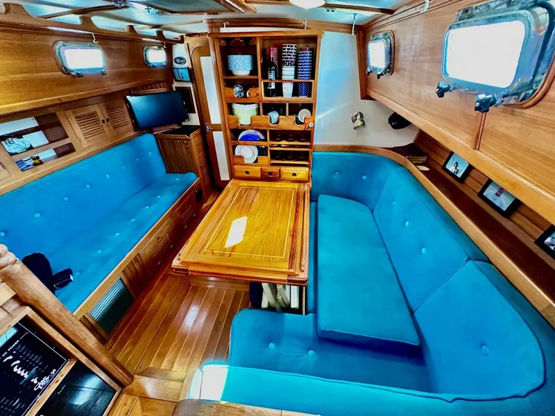 Slide: The Image of Cabo Rico 38 1993 - 5545558