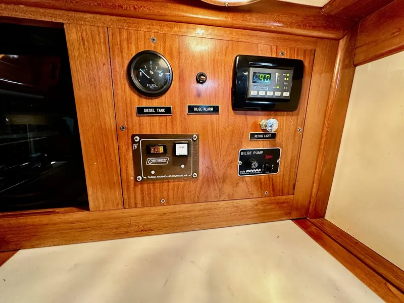 Slide: The Image of Cabo Rico 38 1993 - 5545561