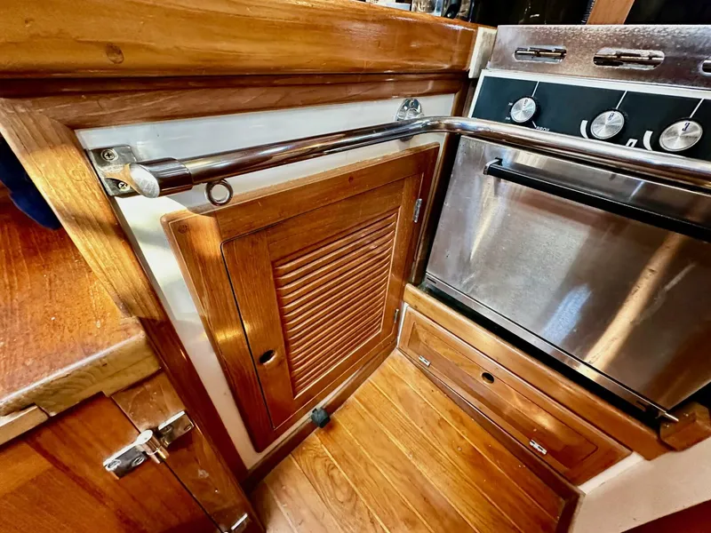 Slide: The Image of Cabo Rico 38 1993 - 5545580