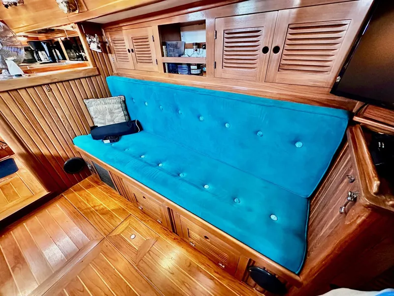 Slide: The Image of Cabo Rico 38 1993 - 5545585