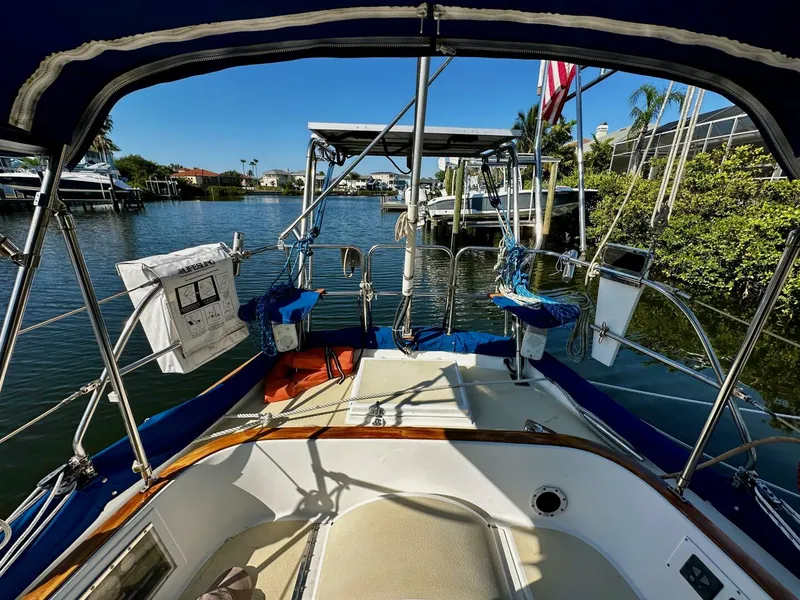 Slide: The Image of Cabo Rico 38 1993 - 5545589