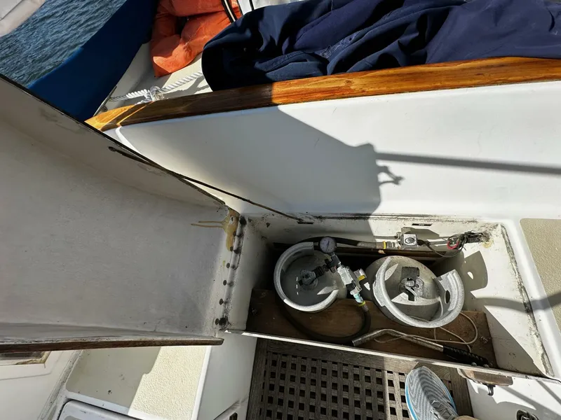 Slide: The Image of Cabo Rico 38 1993 - 5545696