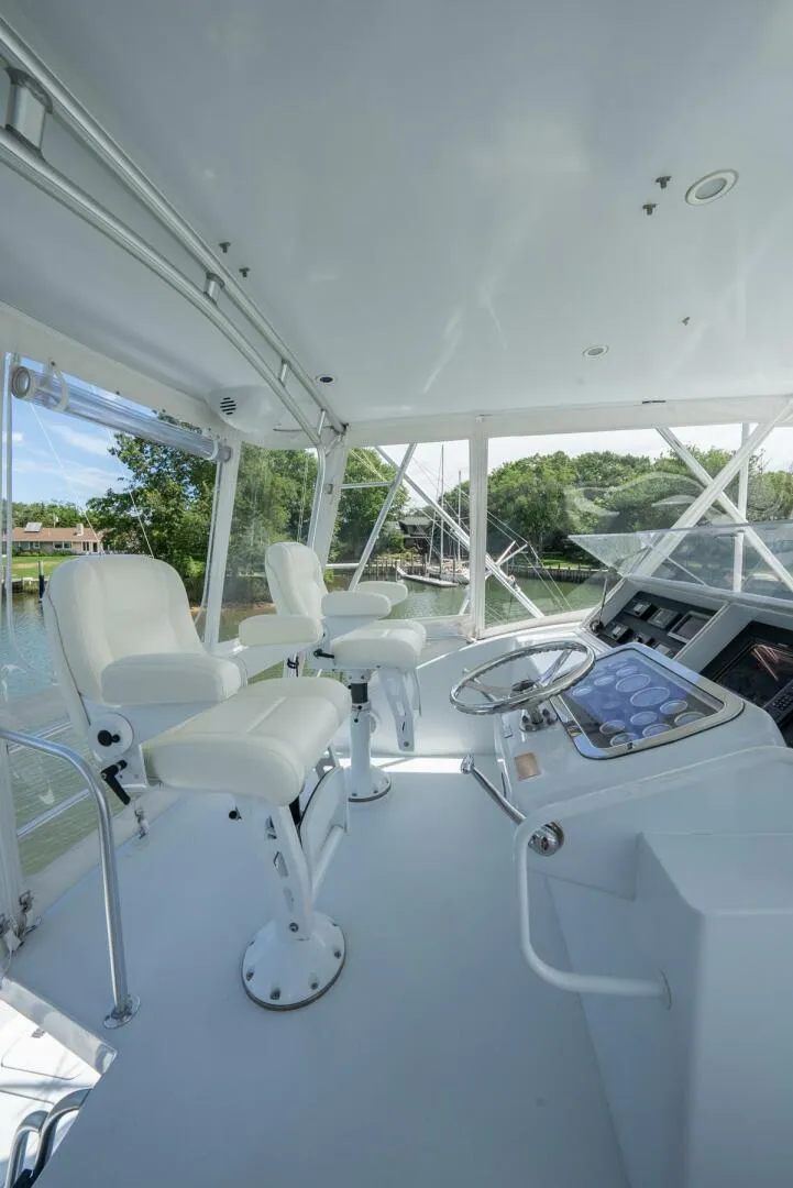 Slide: The Image of Hatteras 50 Convertible 2001 - 5545368