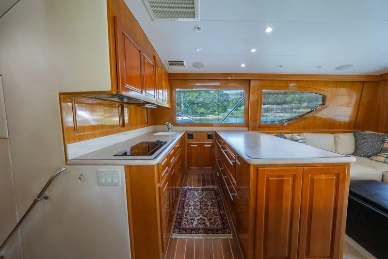 Slide: The Image of Hatteras 50 Convertible 2001 - 5545373