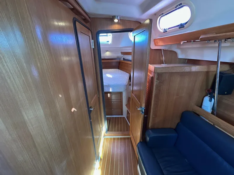 Slide: The Image of Catalina 350 2005 - 5545851