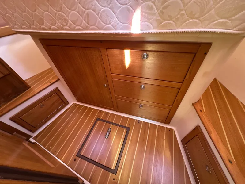 Slide: The Image of Catalina 350 2005 - 5545854