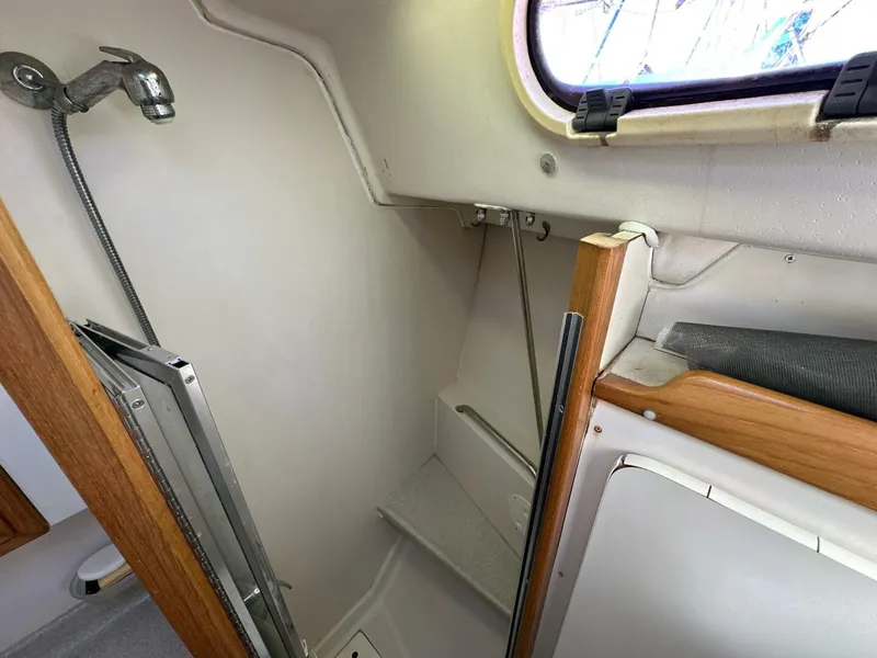 Slide: The Image of Catalina 350 2005 - 5545861