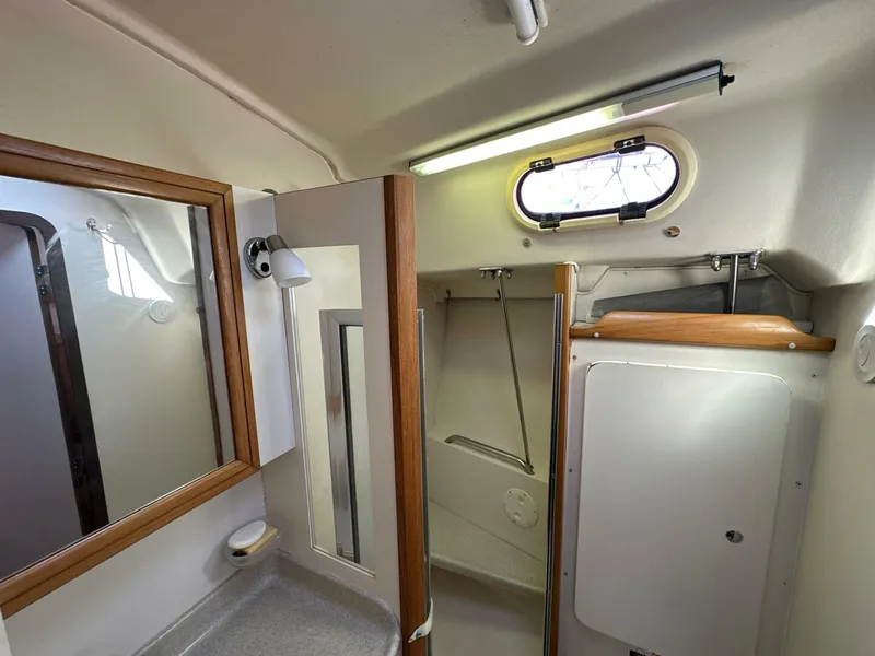 Slide: The Image of Catalina 350 2005 - 5545864