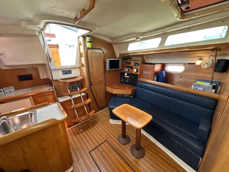 Slide: The Image of Catalina 350 2005 - 5545872