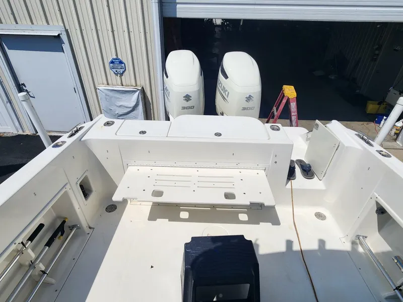 Slide: The Image of Hydra-Sports 28 2006 - 5546130