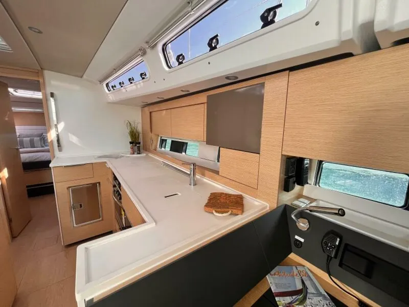 Slide: The Image of Hanse 460 2023 - 5546854