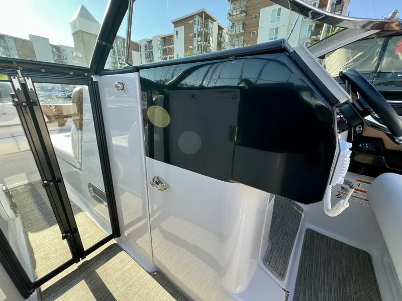 Slide: The Image of Four Winns H290 2019 - 5546959