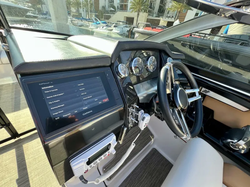 Slide: The Image of Four Winns H290 2019 - 5546971