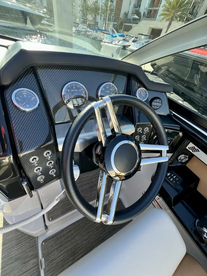 Slide: The Image of Four Winns H290 2019 - 5546972