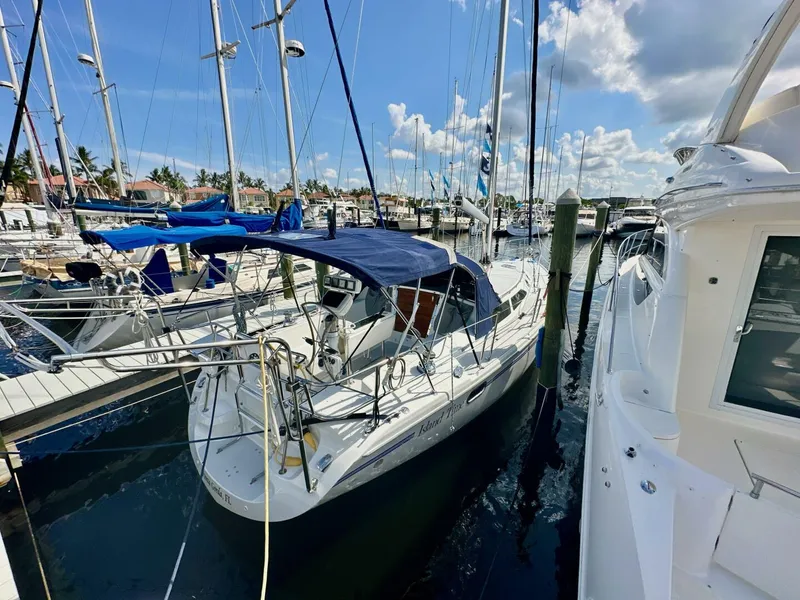 Slide: The Image of Catalina 36 2005 - 5547230