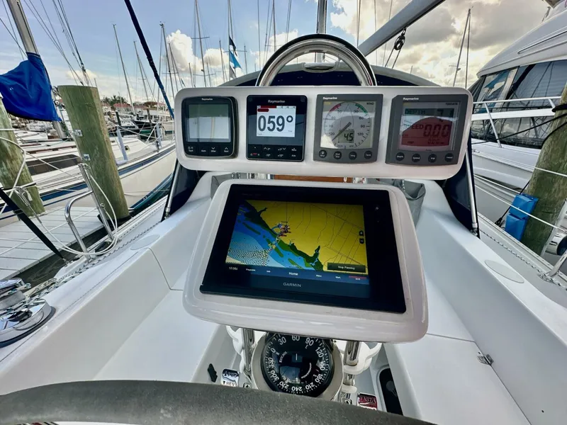 Slide: The Image of Catalina 36 2005 - 5547239