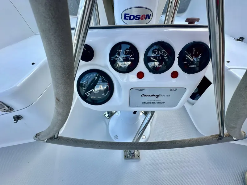 Slide: The Image of Catalina 36 2005 - 5547241