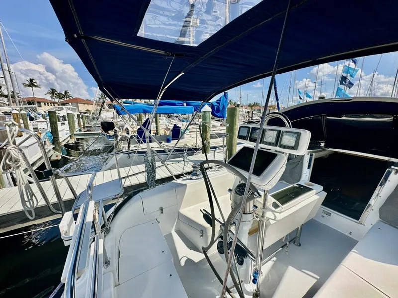 Slide: The Image of Catalina 36 2005 - 5547253