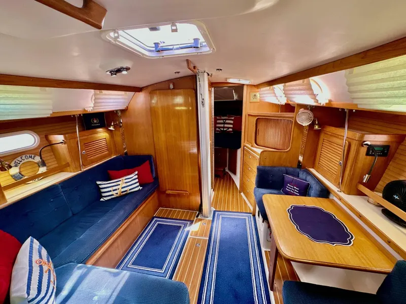 Slide: The Image of Catalina 36 2005 - 5547280