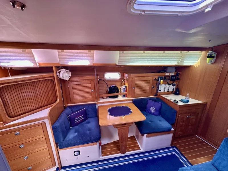 Slide: The Image of Catalina 36 2005 - 5547282