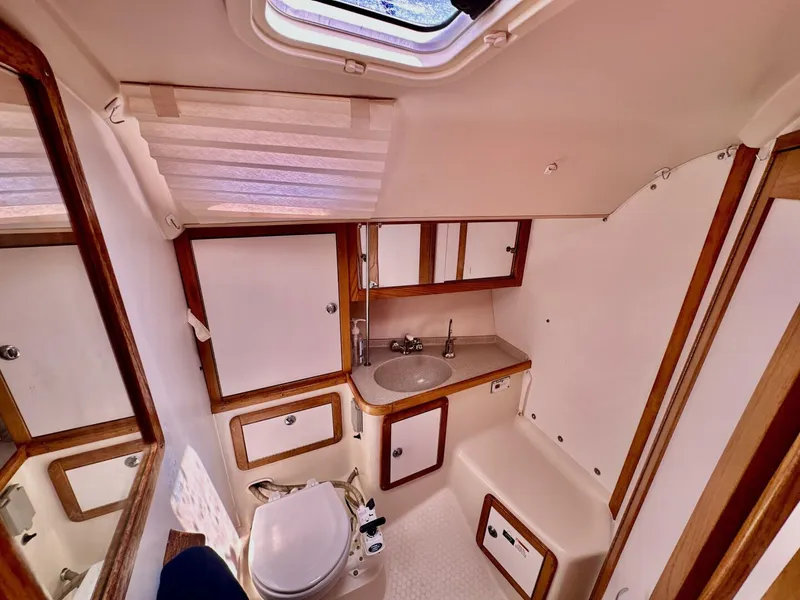 Slide: The Image of Catalina 36 2005 - 5547290