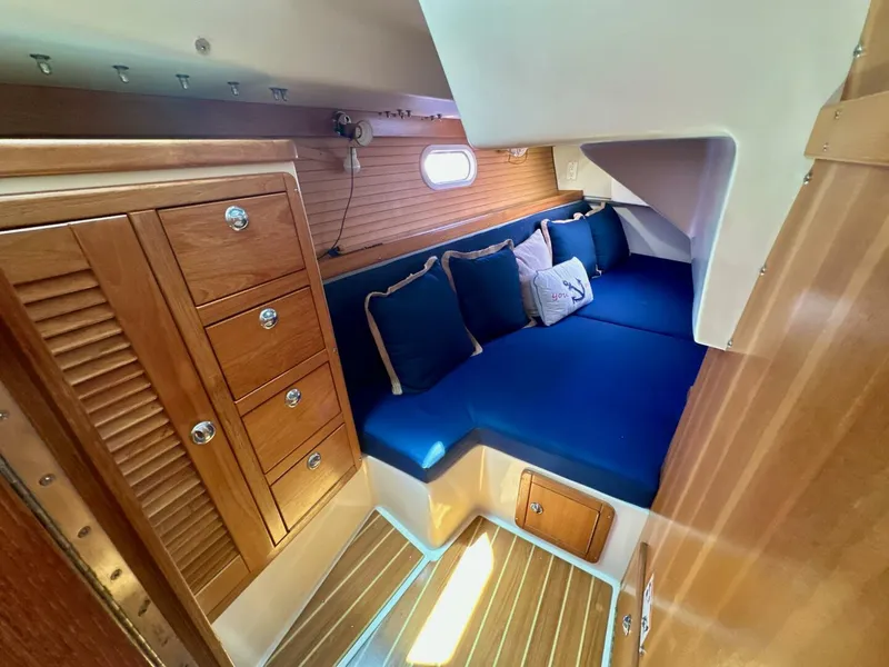 Slide: The Image of Catalina 36 2005 - 5547297