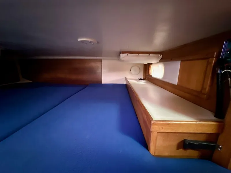 Slide: The Image of Catalina 36 2005 - 5547301