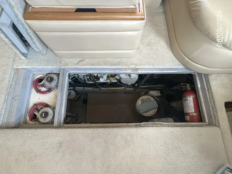 Slide: The Image of 39' Silverton engine room access - 5547526