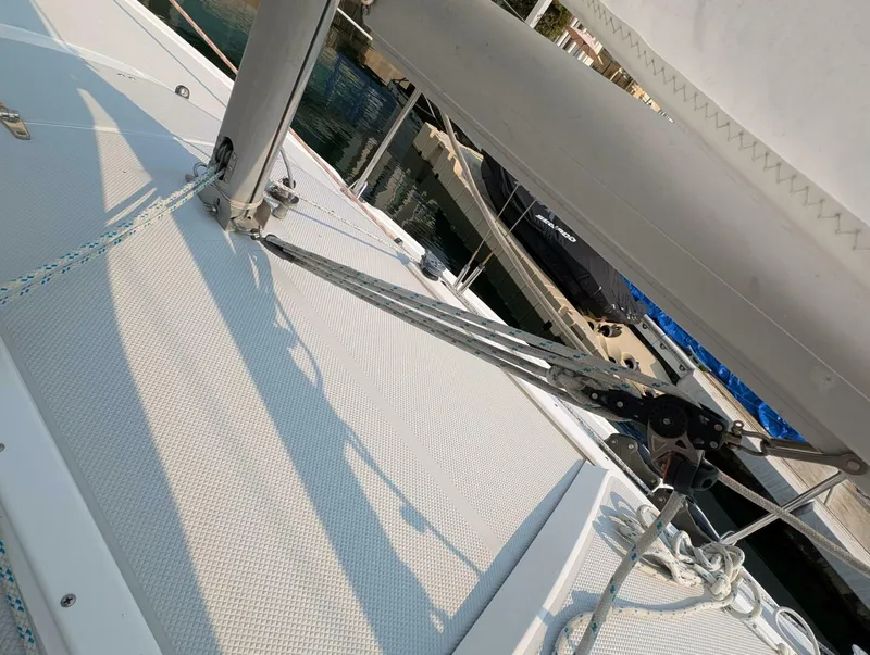 Slide: The Image of Mast Step And Vang - 5547630