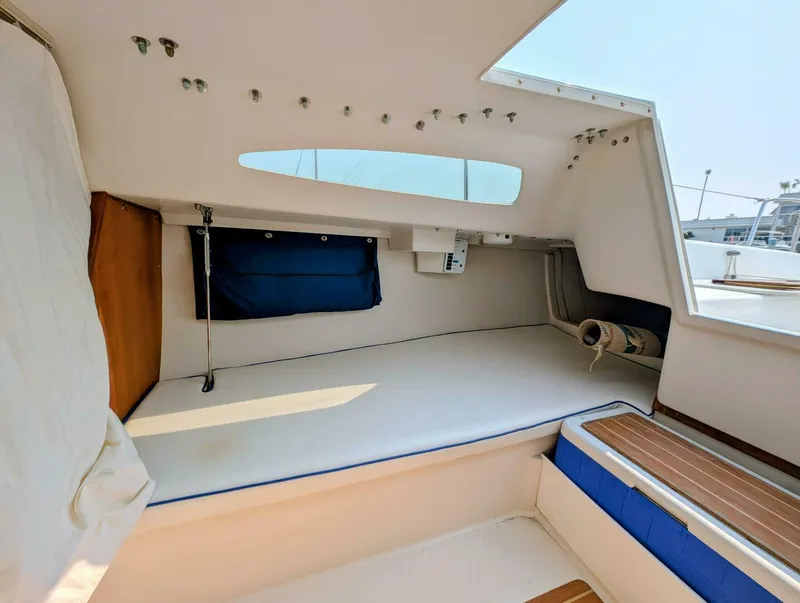 Slide: The Image of Starboard Berth - 5547641