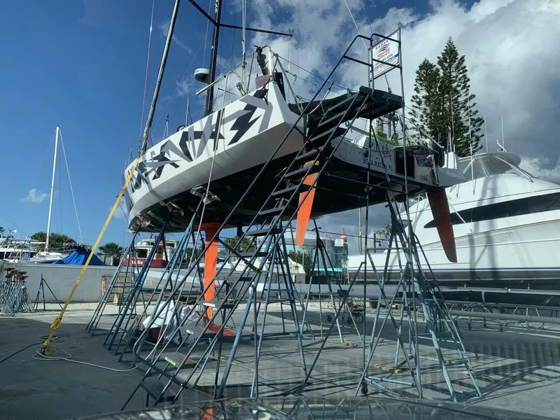 Slide: The Image of Class 40 Akilaria RC2 offshore racing sailboat 2009 - 5558228