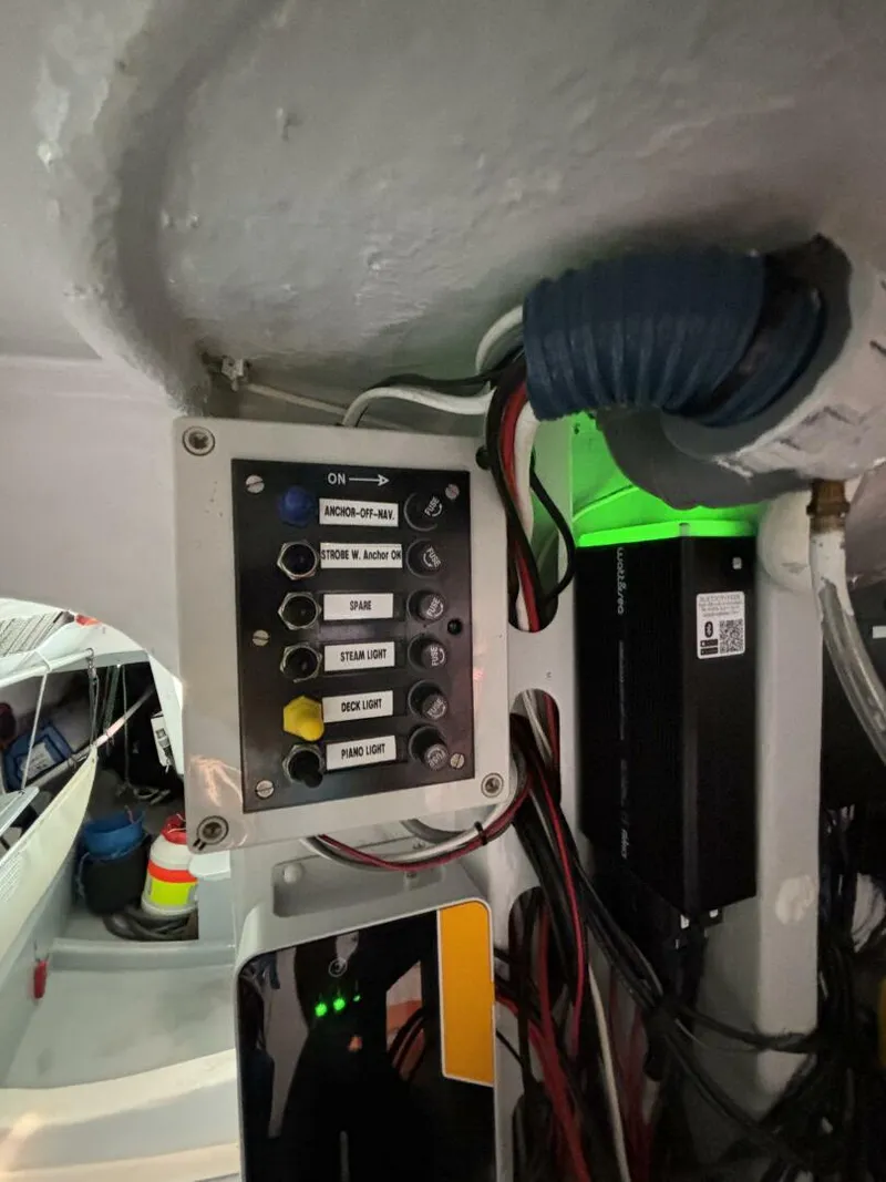 Slide: The Image of Class 40 Akilaria RC2 offshore racing sailboat 2009 - 5558266