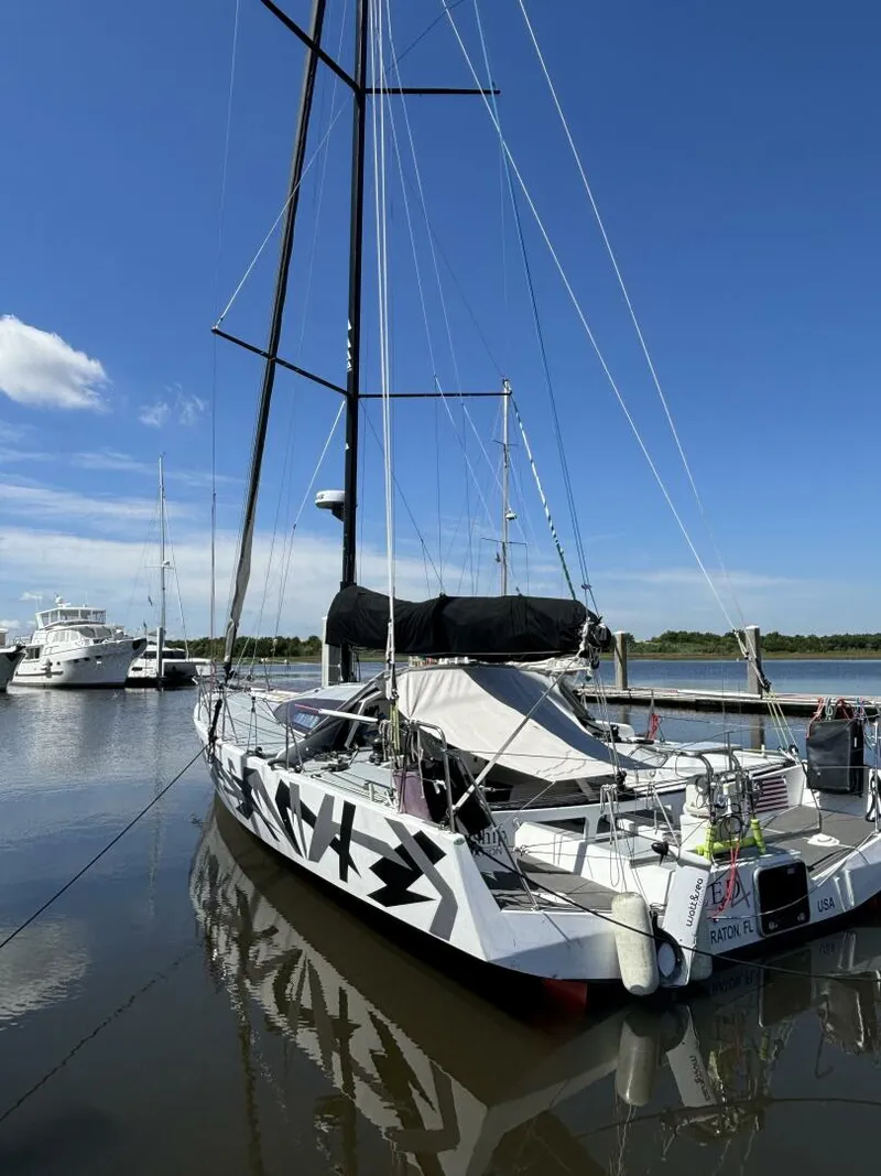 Slide: The Image of Class 40 Akilaria RC2 offshore racing sailboat 2009 - 5558337